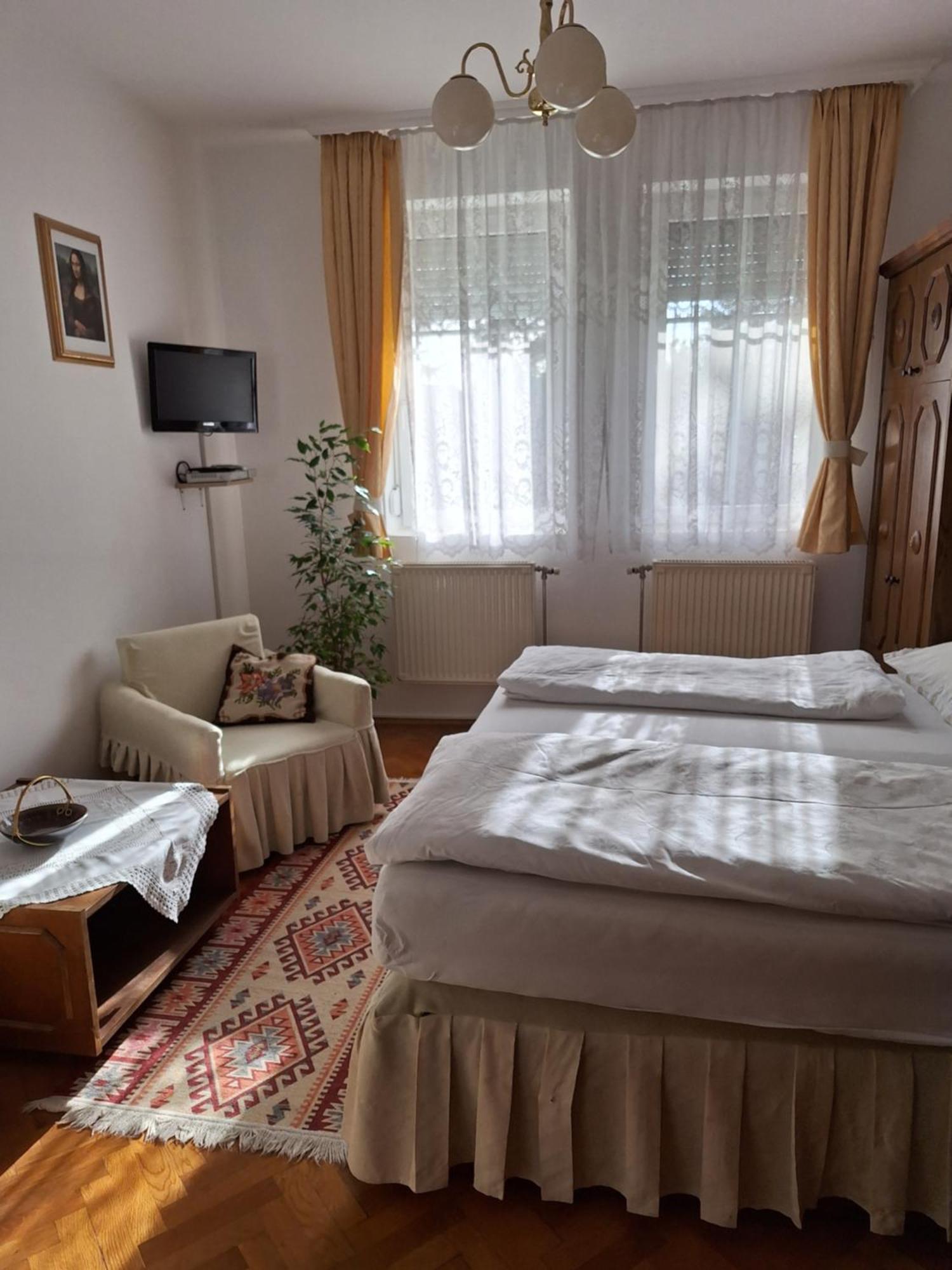 Pension Ovari Бюк Экстерьер фото